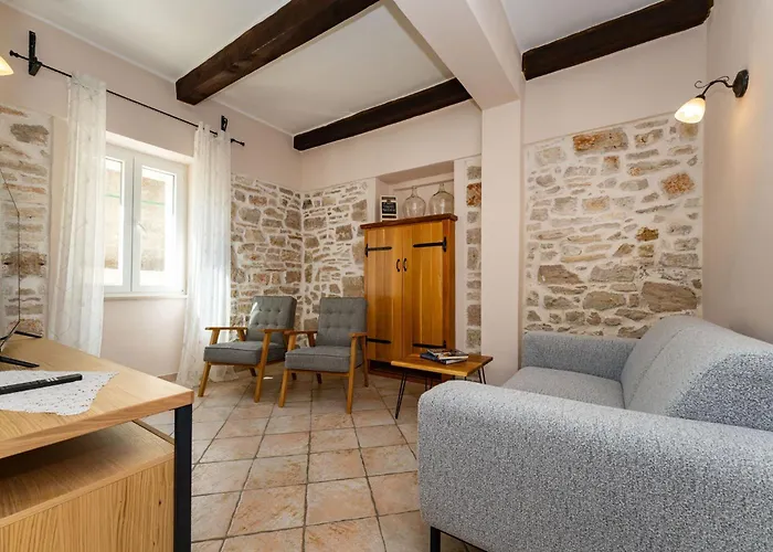 빌라 Kamena Kuca Roko