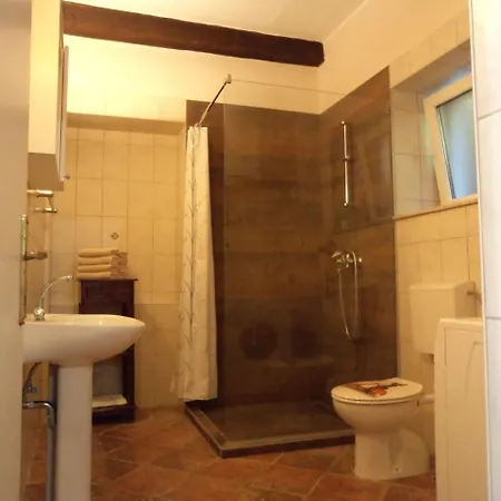 Kamena Kuca Roko Villa